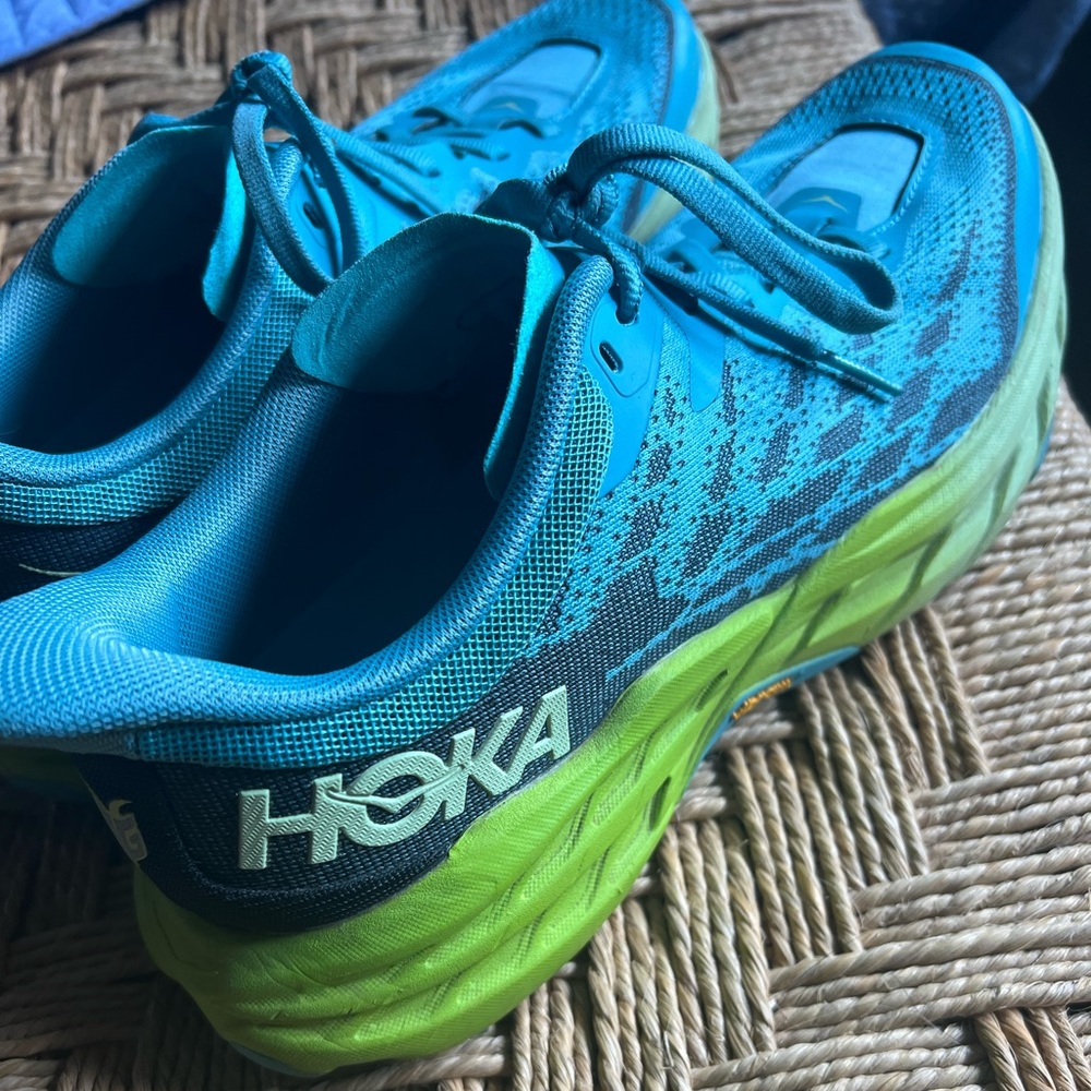 Hoka Speedgoat 5